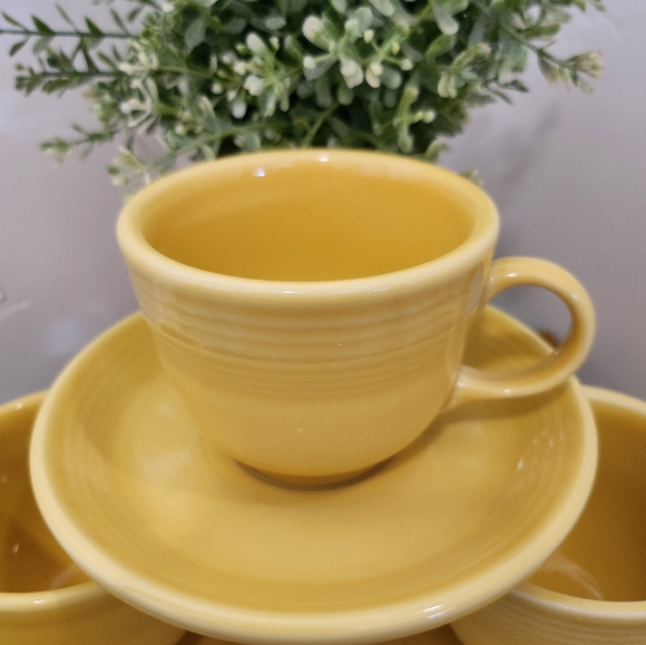 fiestaware set of 3 teacups - Picture 3 of 7